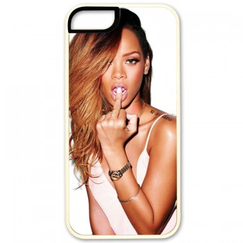 Rihanna IPhone 5 (резина)